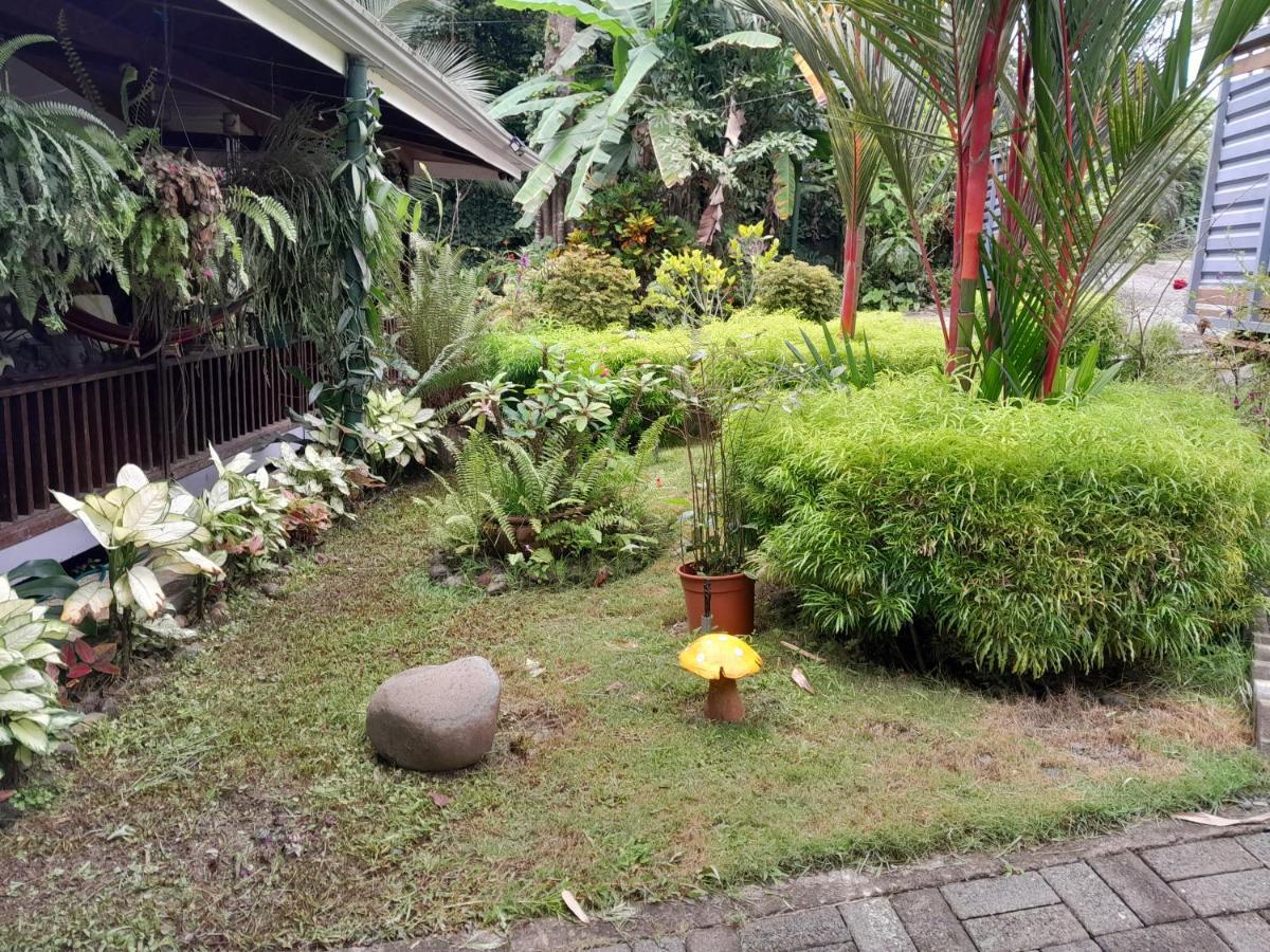 Hotel Casas Guaney Manuel Antonio Exterior foto