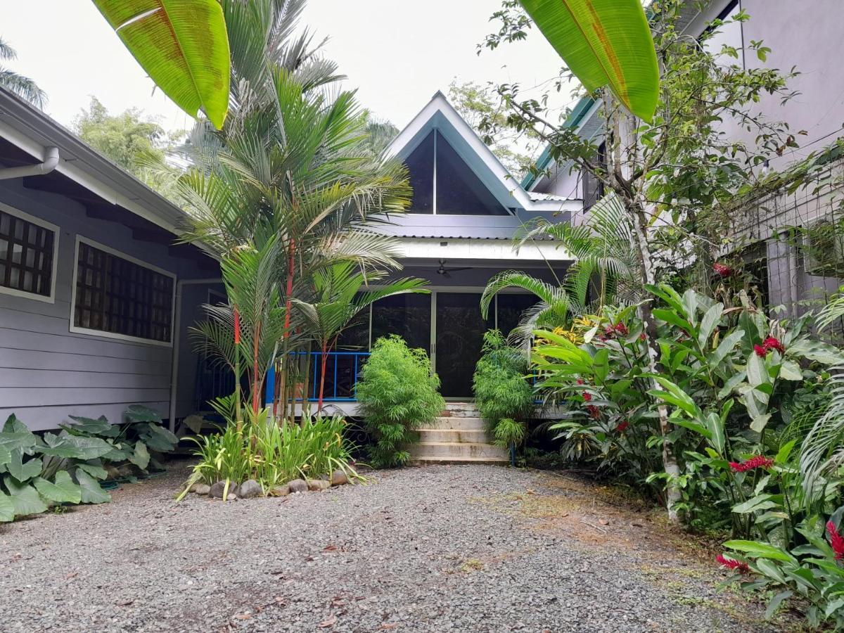 Hotel Casas Guaney Manuel Antonio Exterior foto